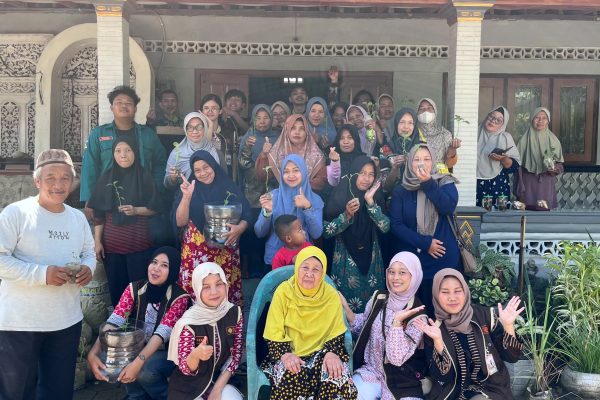 Pemanfaatan Lahan Pekarangan untuk Pertanian